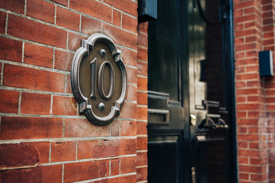 10 Amazing Jobs Where a Masters is Mandatory