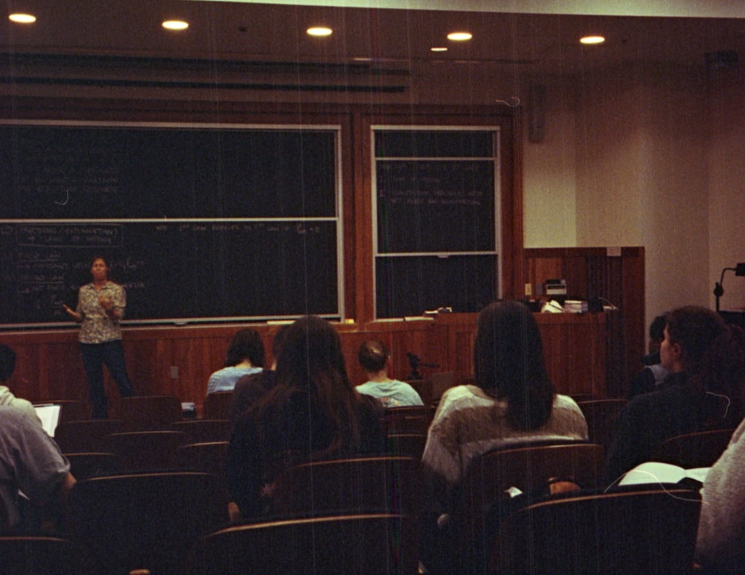 4个原因为什么你应该关心你的教授是不是行业专家