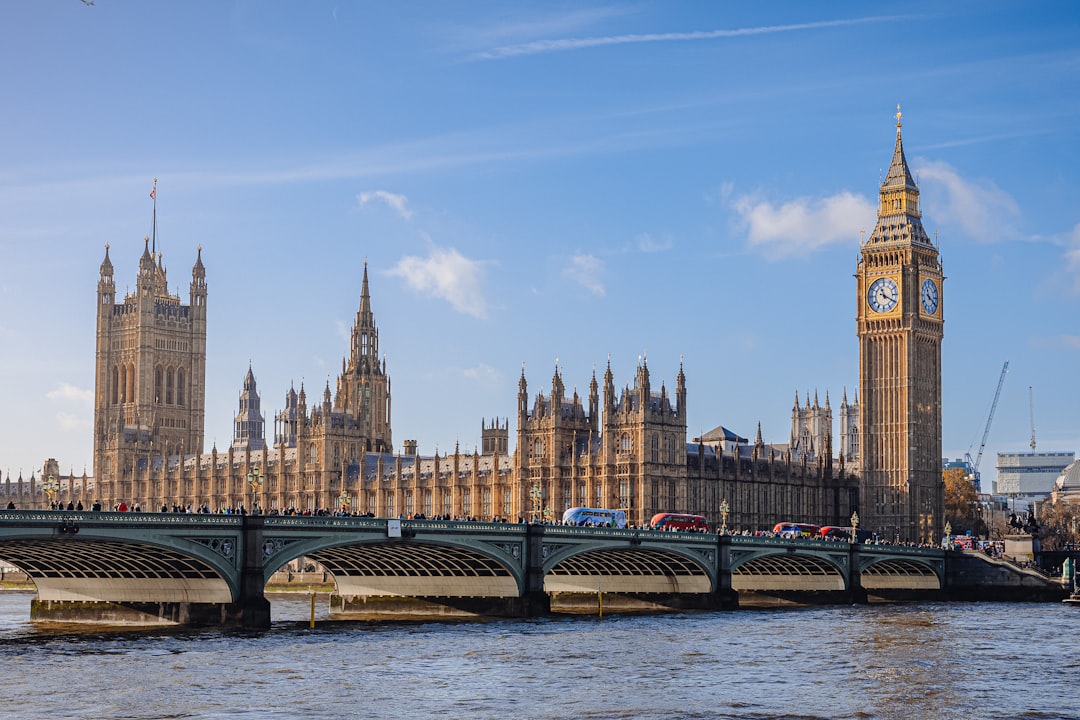 出国留学中介：英国文化协会报告