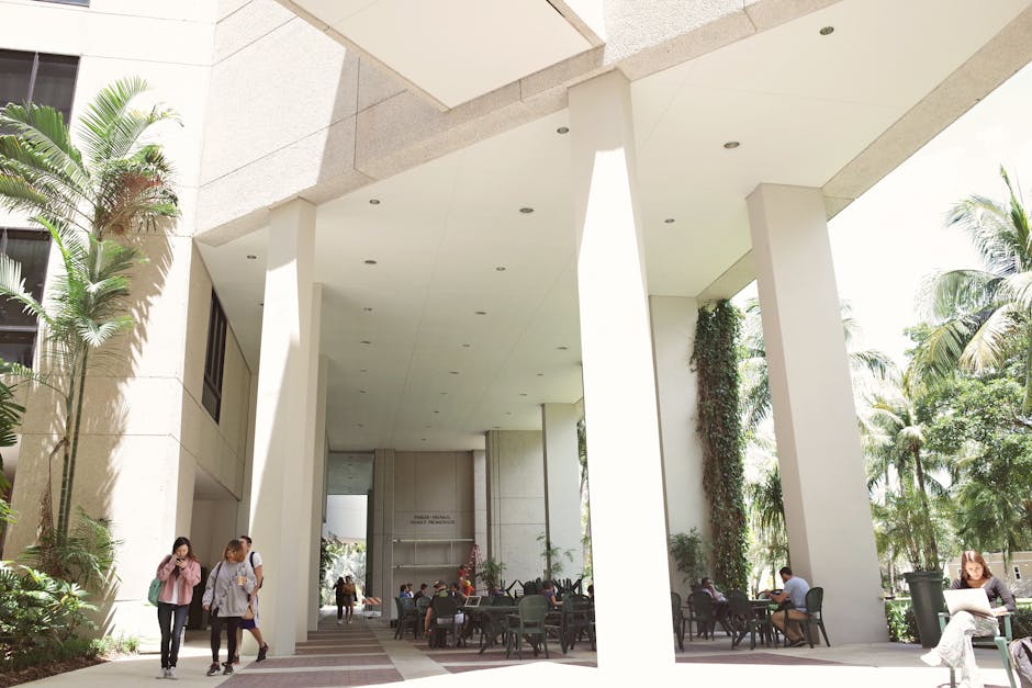 2013年亚洲社会科学与管理领域十大顶尖大学