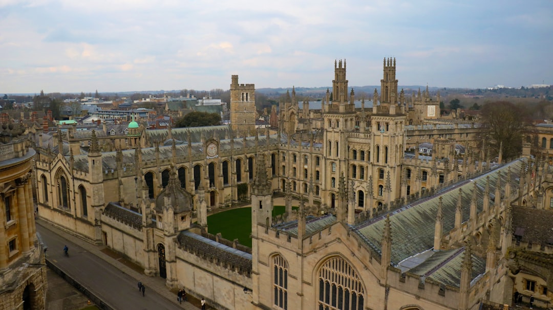 2014年全球顶尖政治与国际研究大学