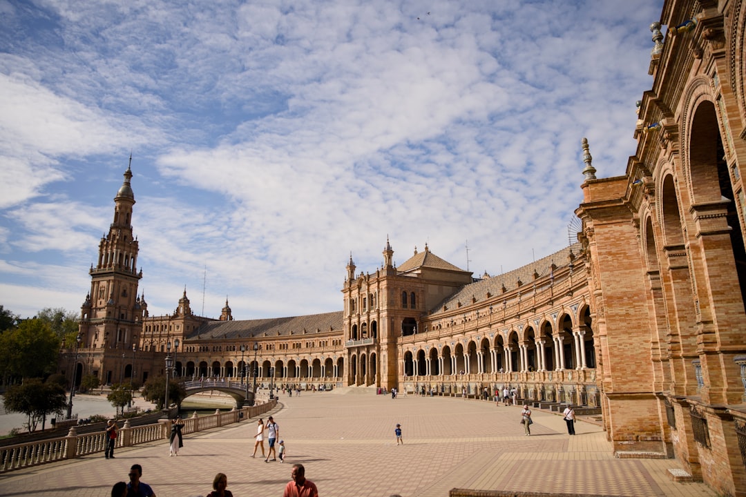 西班牙顶尖年轻大学排名
