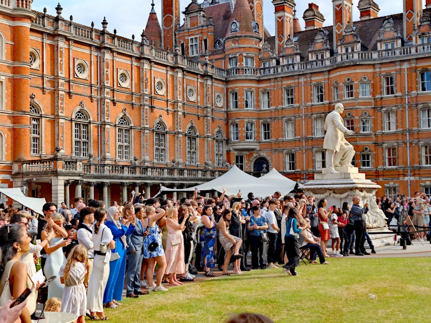 UK Universities to Offer Shorter Courses for Higher Annual Fees