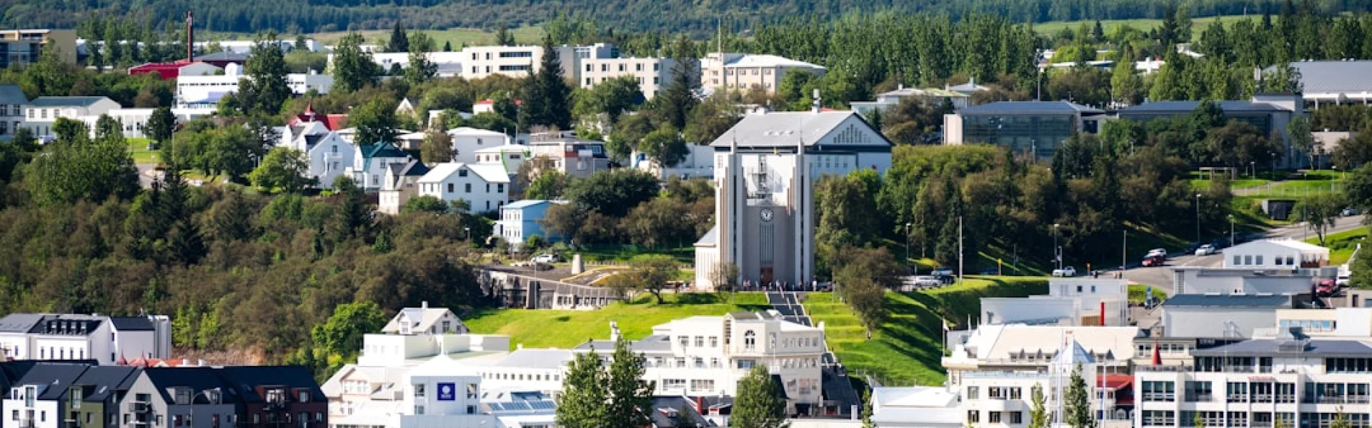 Iḷisaġvik College