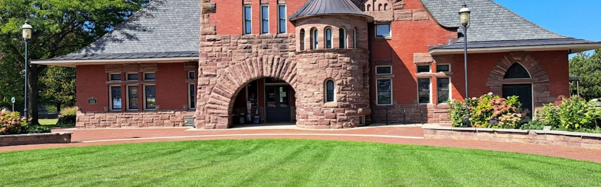Aquinas College - Michigan