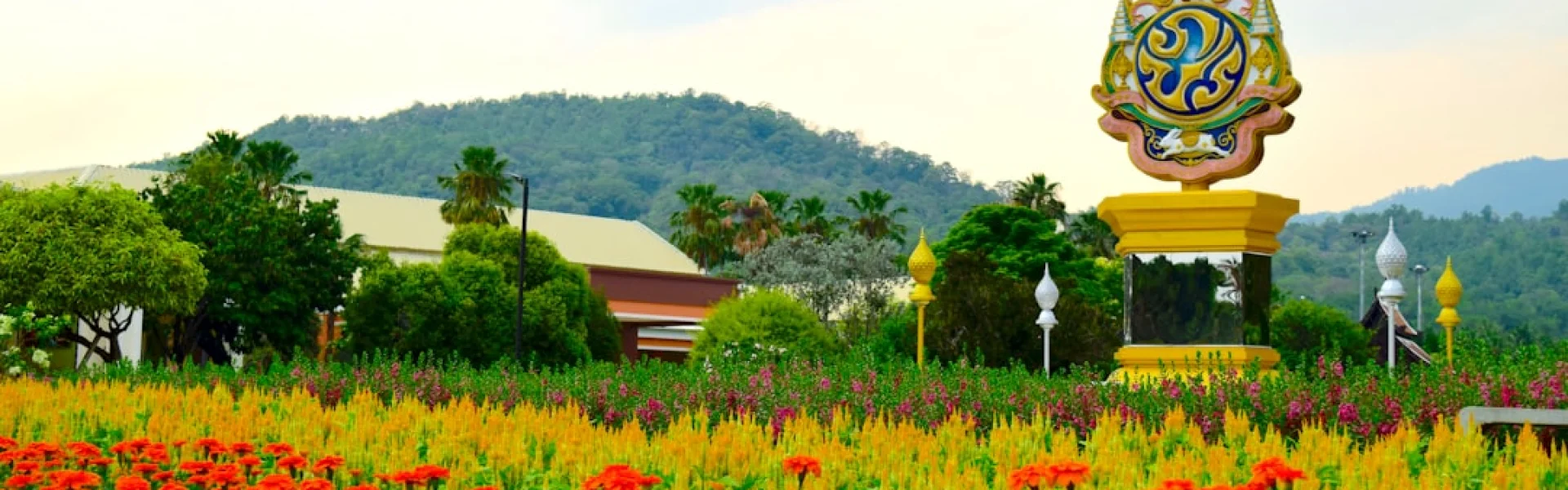 清迈皇家大学