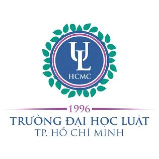胡志明市法律大学