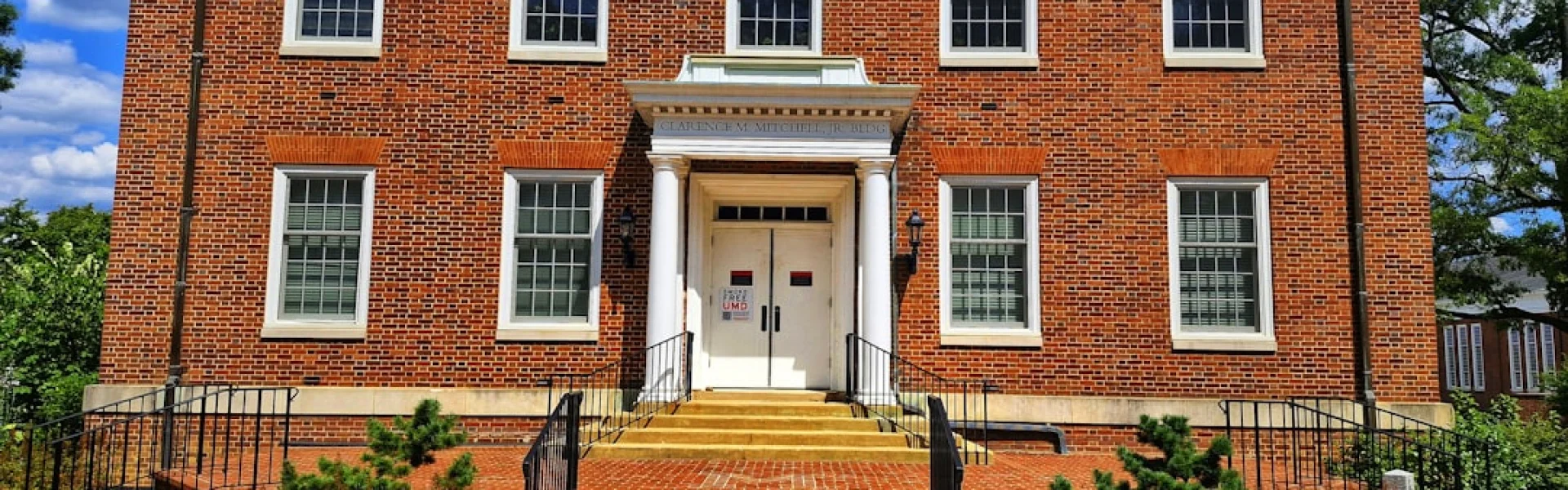 Mitchell College