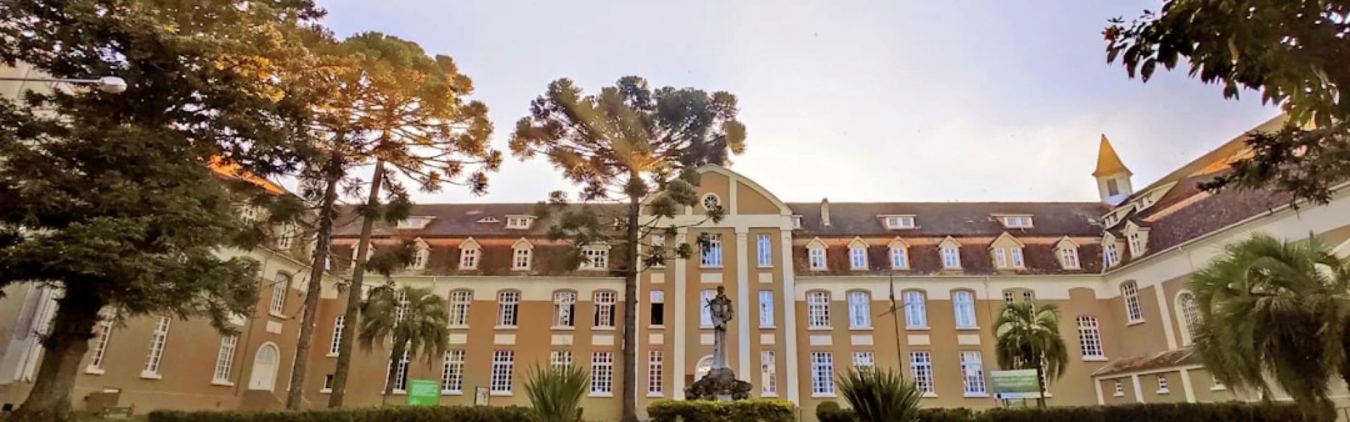 防卫医科大学校