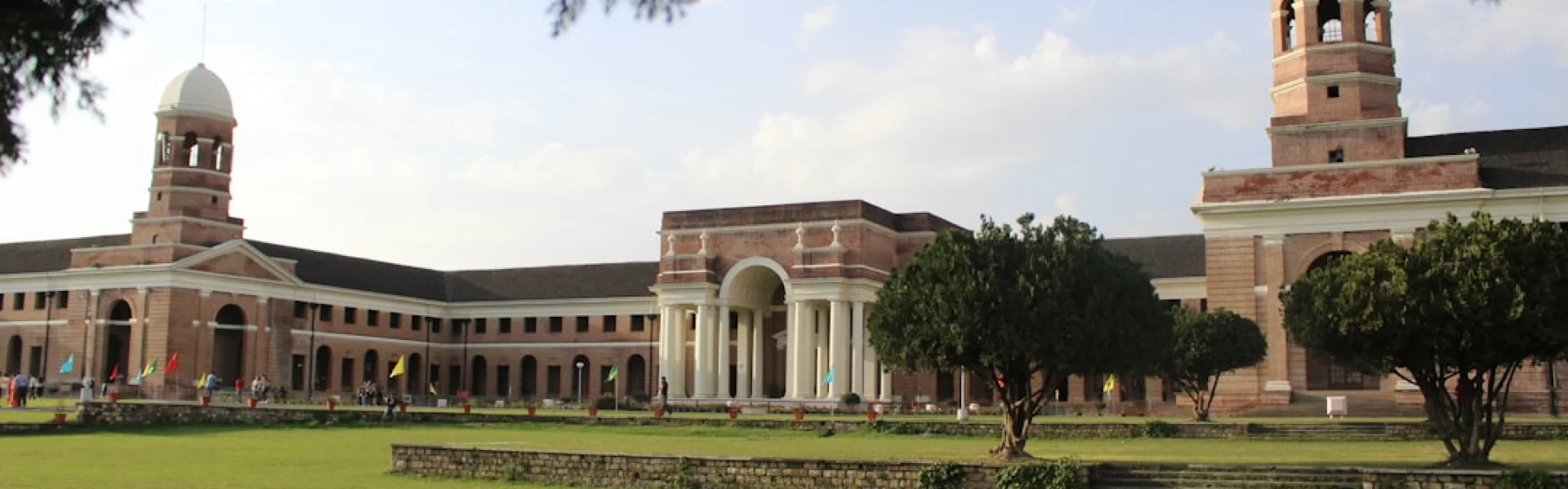 Maulana Azad National Institute of Technology