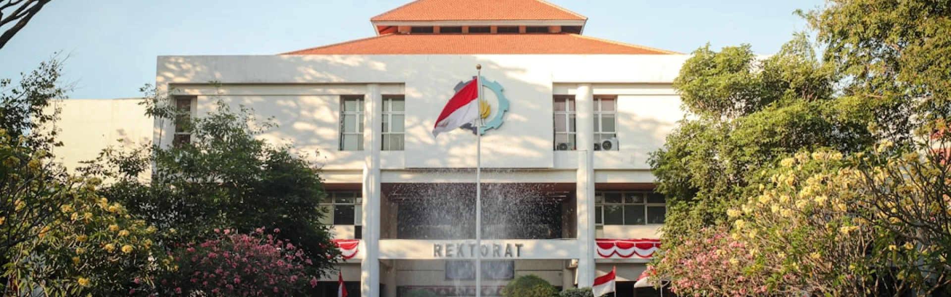 Universitas Negeri Surabaya