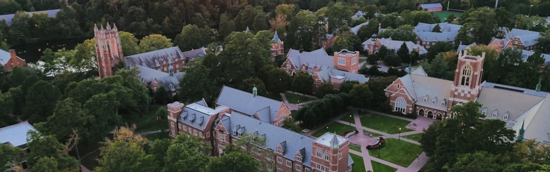 里士满大学