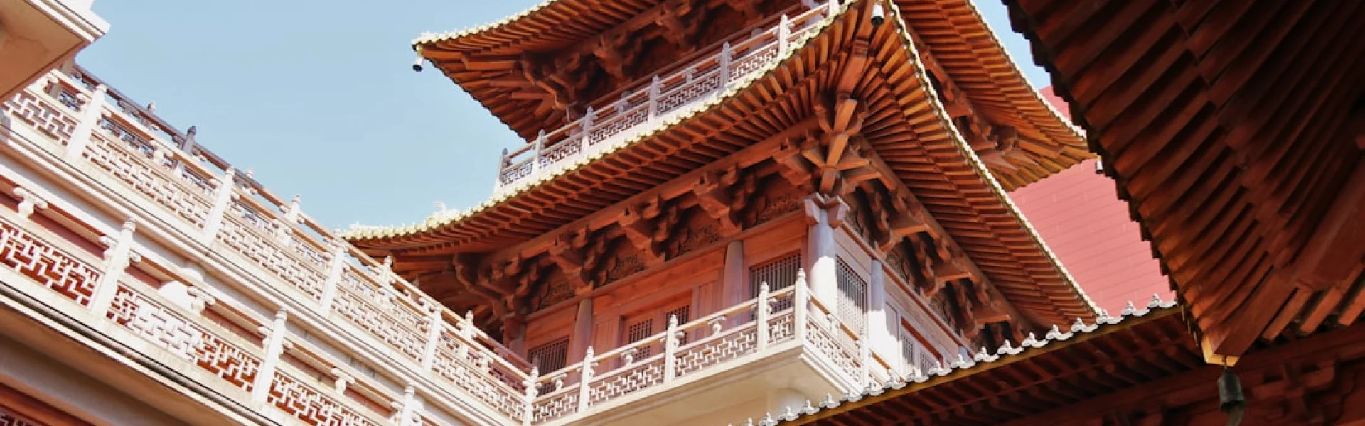 Shanghai Jian Qiao University