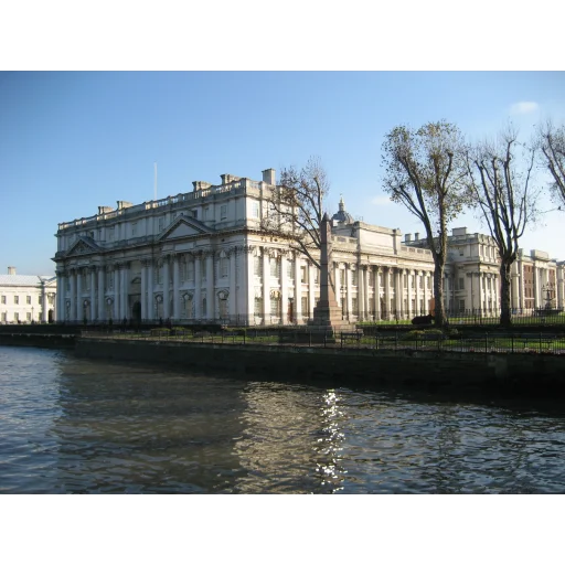 三一拉邦音乐及舞蹈学院 logo