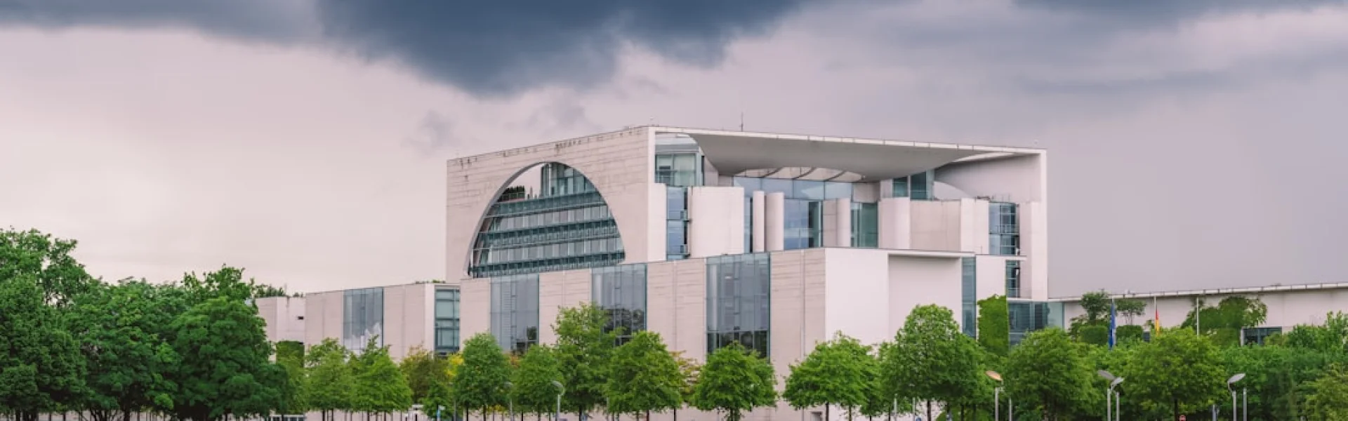 European School of Management and Technology