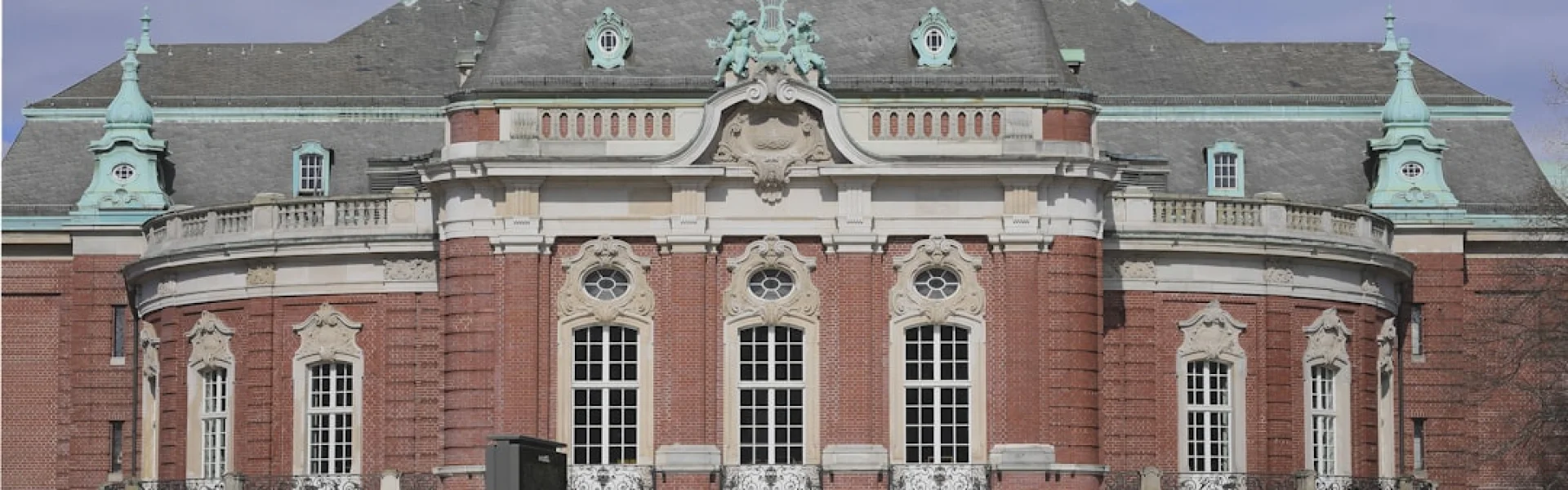 Hamburg University of Music and Drama