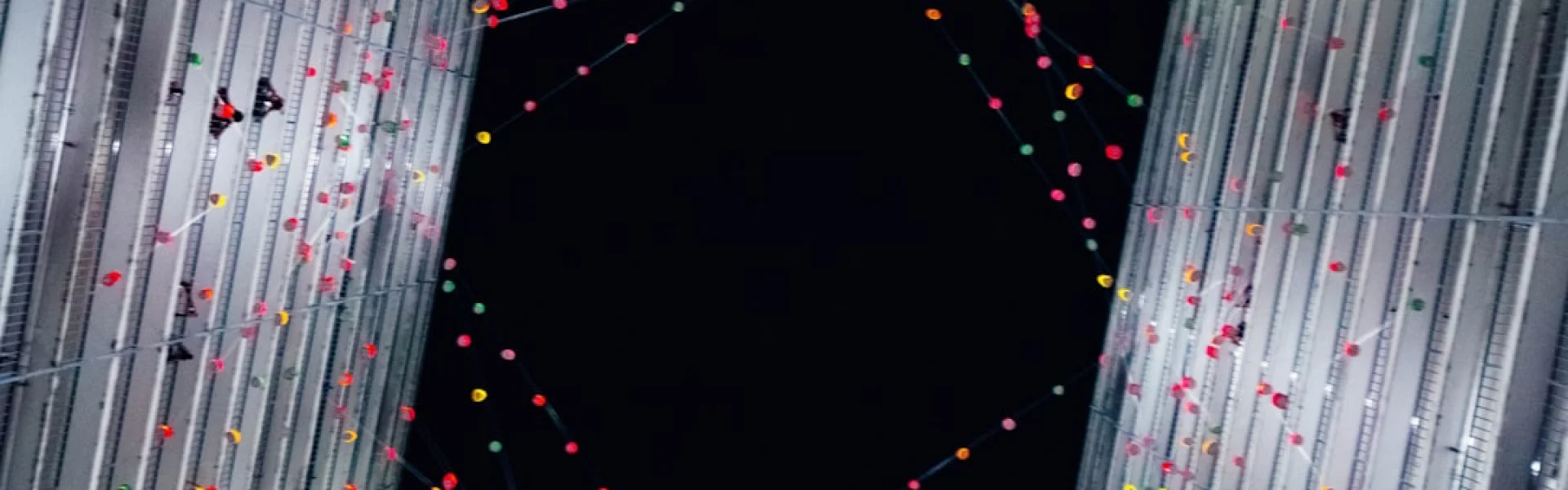 Center for Complex Particle Systems