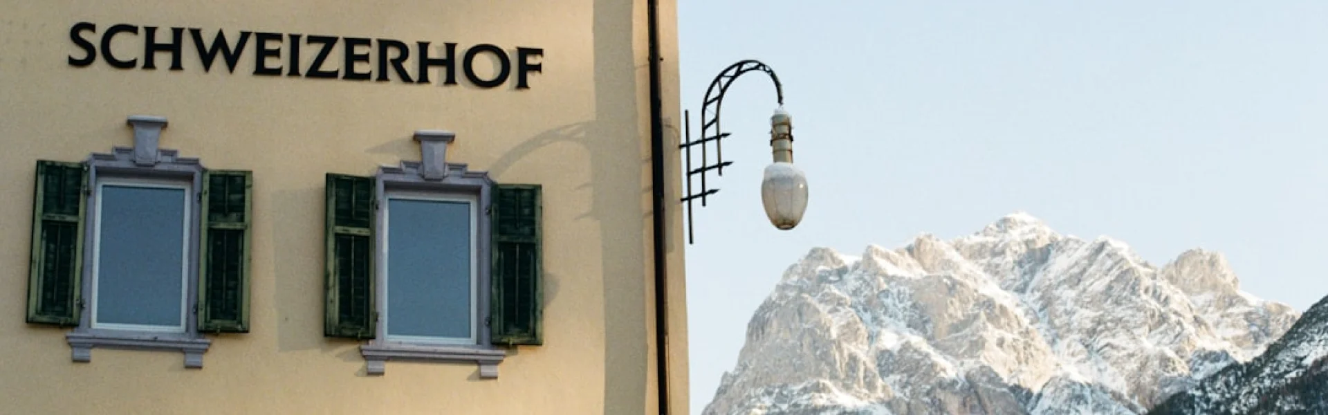International Business Academy of Switzerland (IBAS)