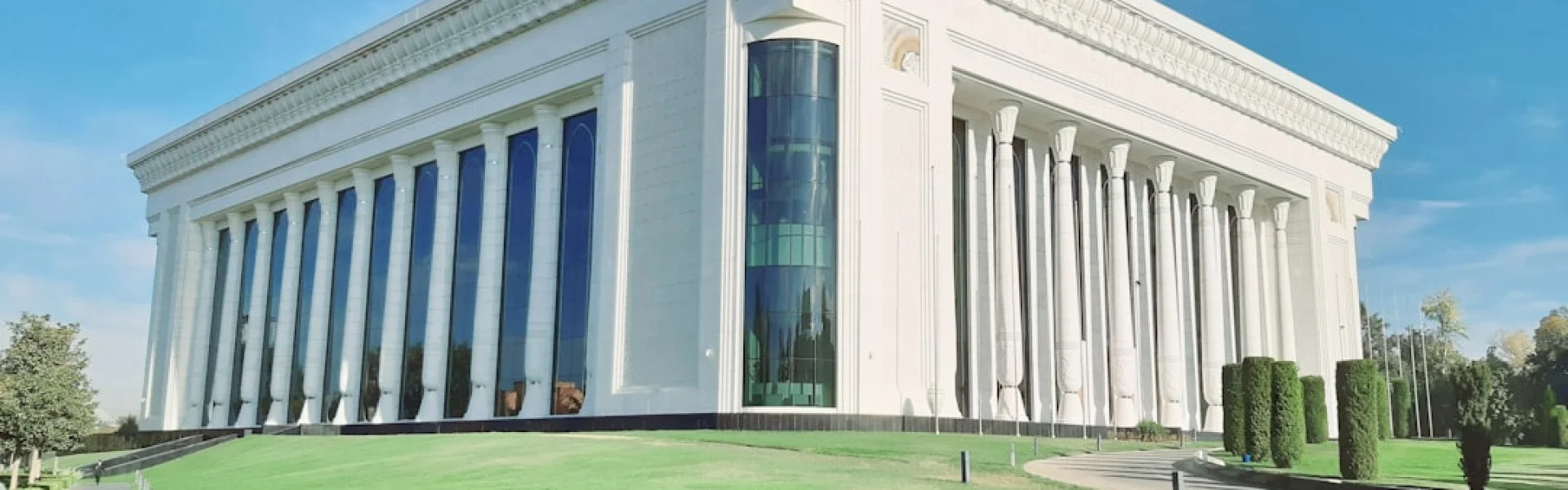 Tashkent International University of Financial Management and Technology (TIFT)