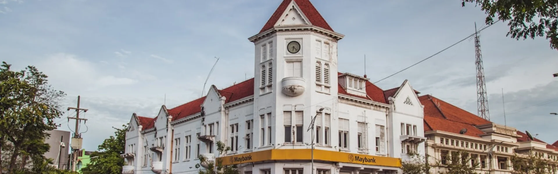 Nahdlatul Ulama University Surabaya
